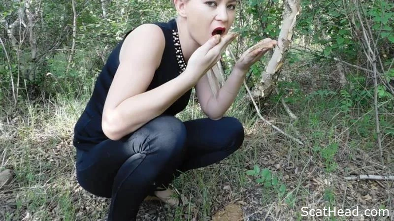 Morning Meal In The Woods With Shit - Thefartbabes Katya Kass